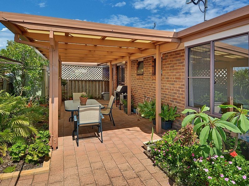 114/8 Melody Court, Warana QLD 4575