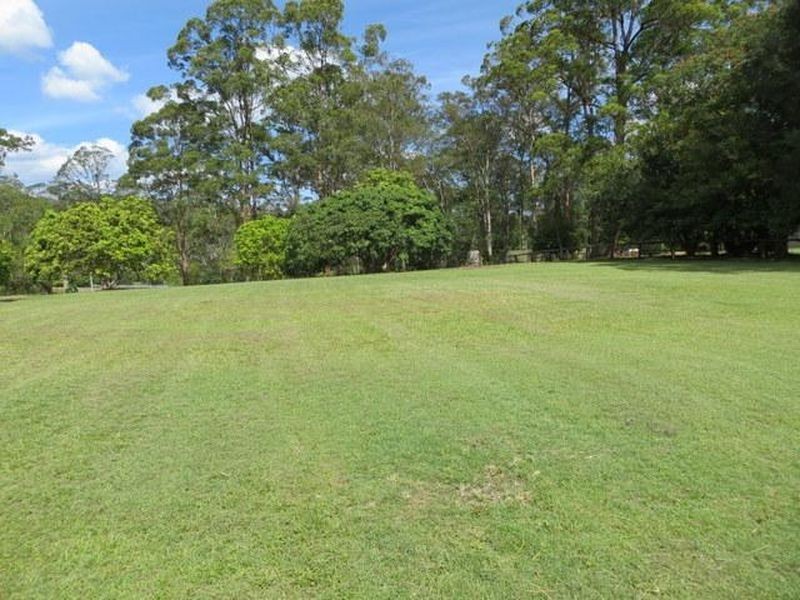 15 Hamilton Close, Mooloolah Valley QLD 4553
