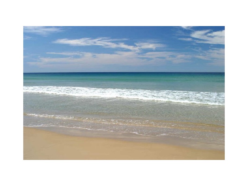 32 Lapoinya Cr, Warana QLD 4575
