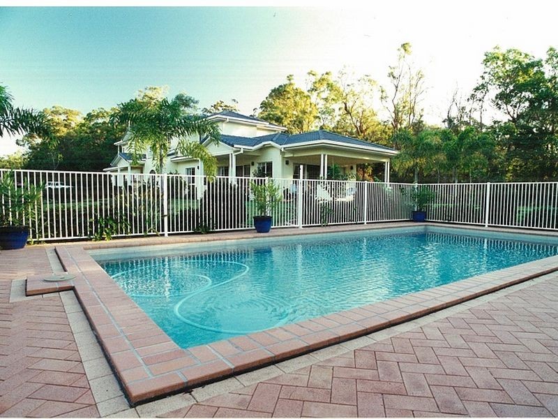 54 Marjorie Buckler Avenue, Redland Bay QLD 4165