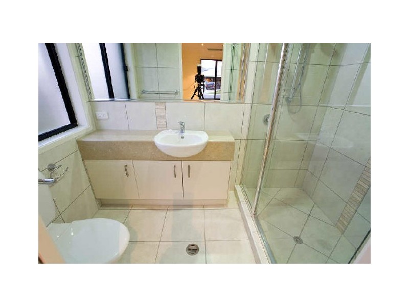 Units 1 & 2/126 Grand Pde, Kawana Island QLD 4575