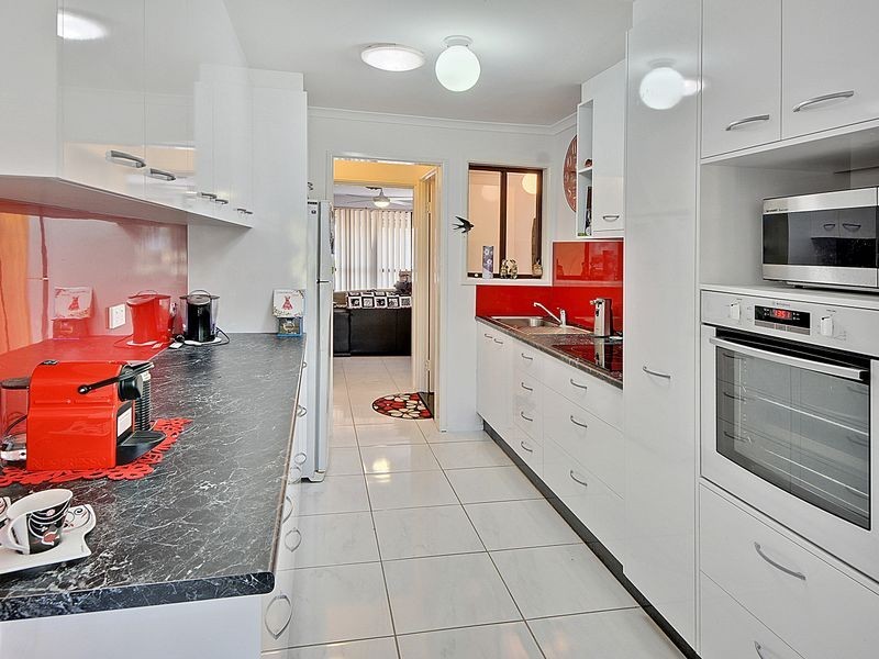 64/2 Longwood St, Minyama QLD 4575