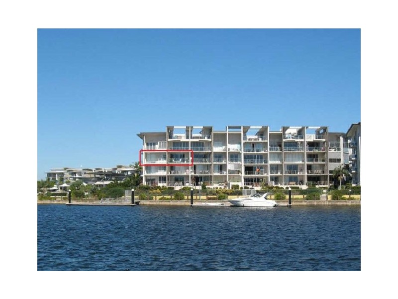 11/7 Grand Pde, Kawana Island QLD 4575