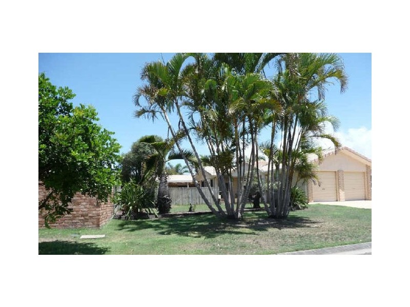 10 Magnolia Dr, Bokarina QLD 4575