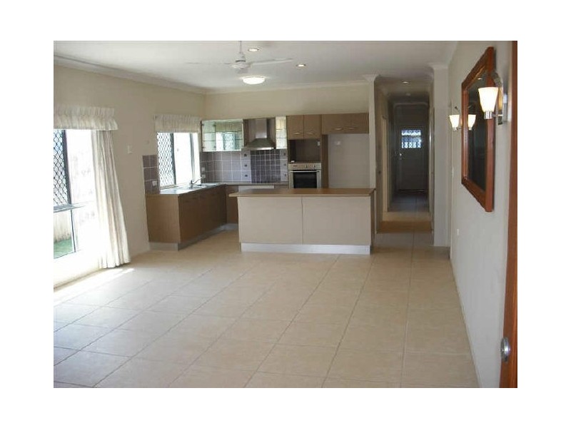 98/239 Kawana Way, Kawana Island QLD 4575