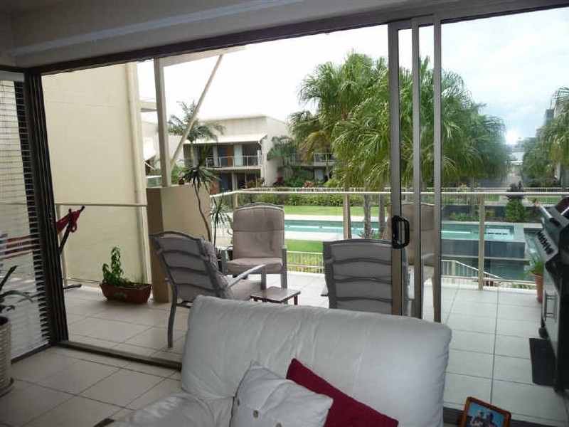27/1 Grenada Way, Kawana Island QLD 4575
