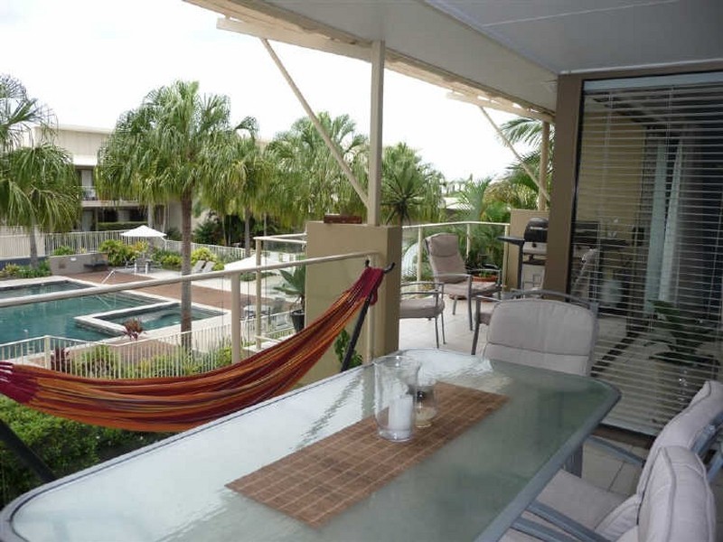 27/1 Grenada Way, Kawana Island QLD 4575