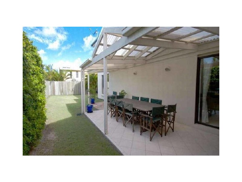 19 Bluebird Pde, Bokarina QLD 4575
