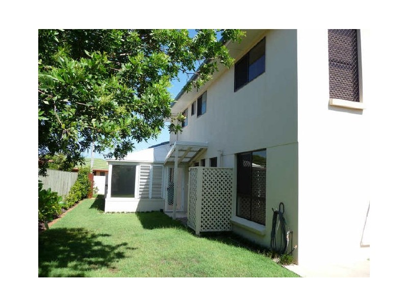 19 Bluebird Pde, Bokarina QLD 4575