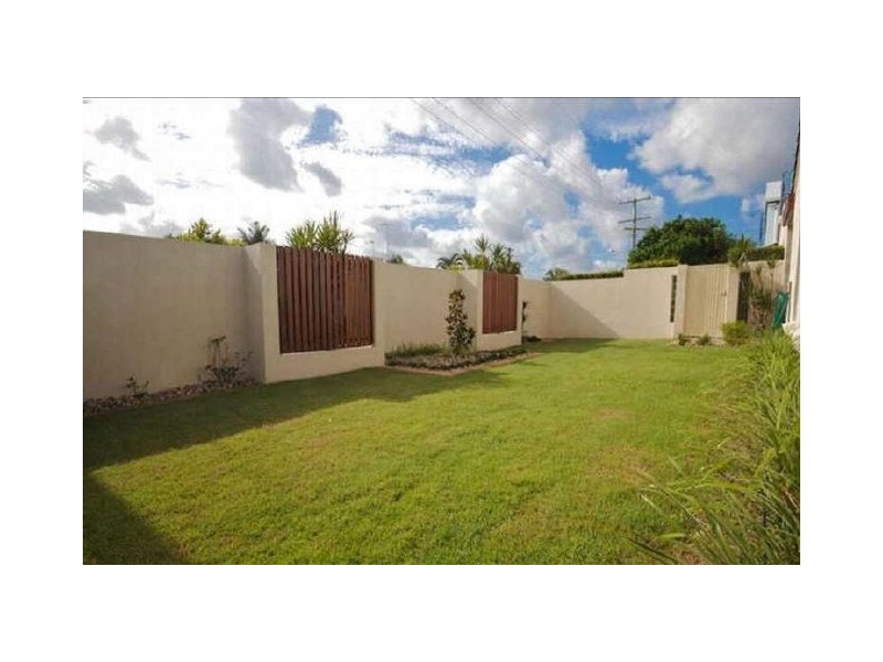 19 Bluebird Pde, Bokarina QLD 4575