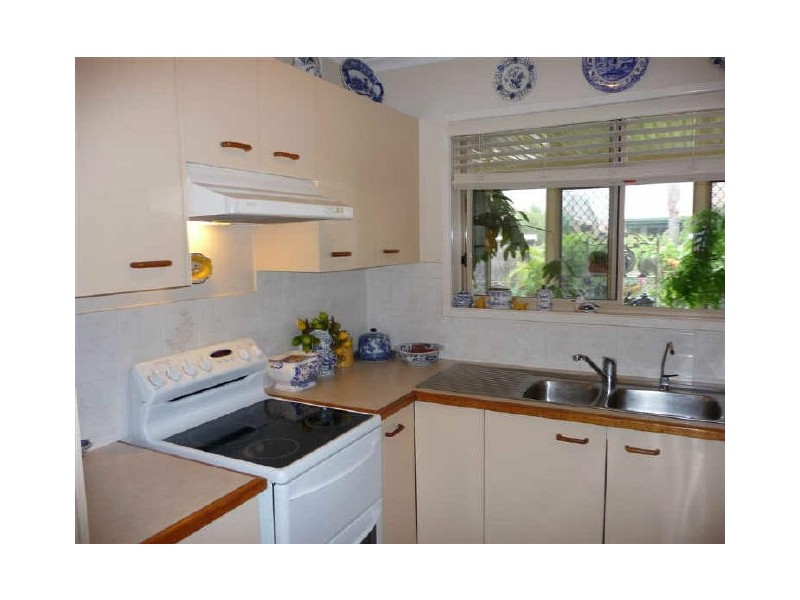 262/6 Melody Crt, Warana QLD 4575