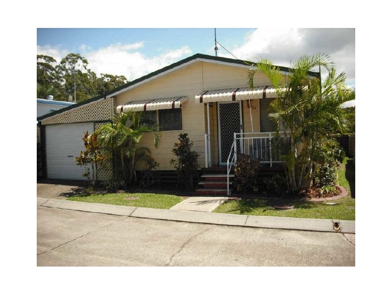 65 Caloundra Rd, Caloundra QLD 4551