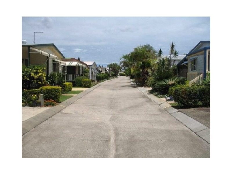 65 Caloundra Rd, Caloundra QLD 4551