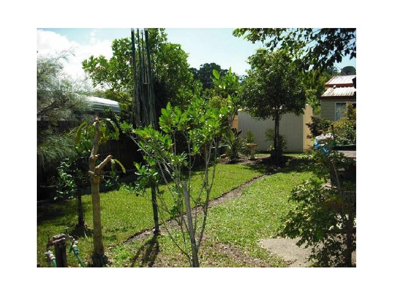 65 Caloundra Rd, Caloundra QLD 4551