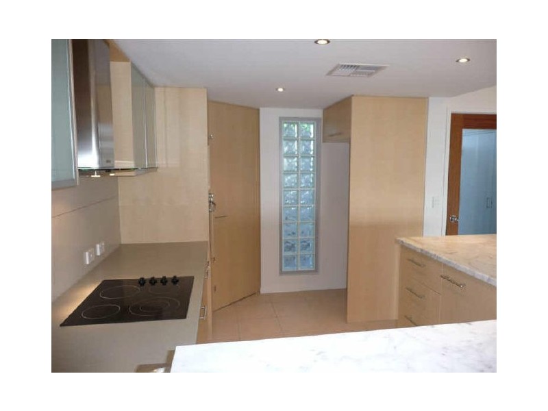 17/51 Grand Pde, Kawana Island QLD 4575