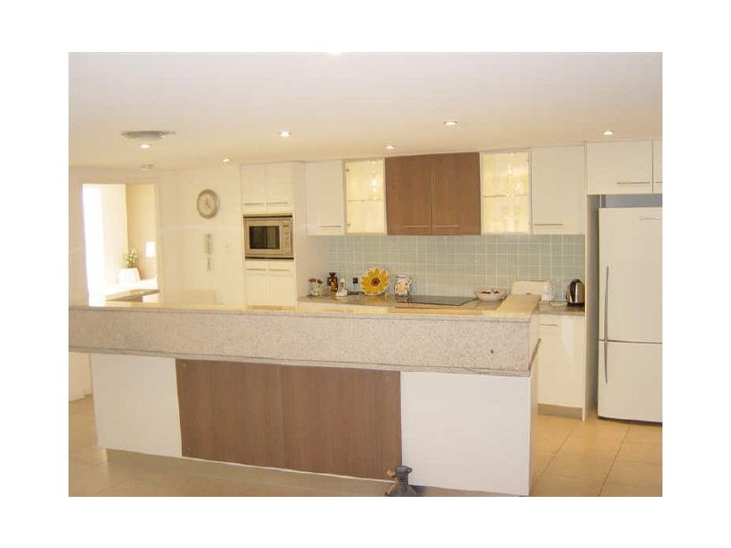 48/7 Grand Parade, Kawana Island QLD 4575