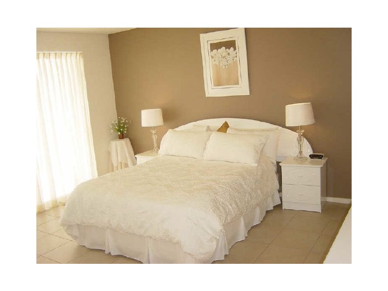 48/7 Grand Parade, Kawana Island QLD 4575