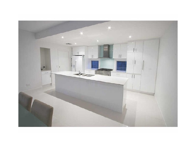 6 Geebung Court, Meridan Plains QLD 4551