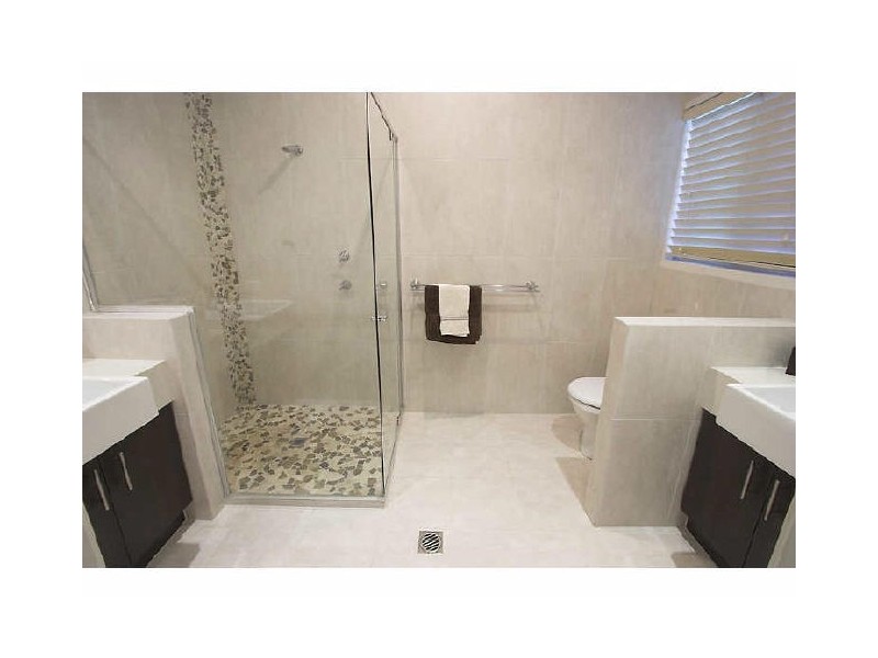 6 Geebung Court, Meridan Plains QLD 4551