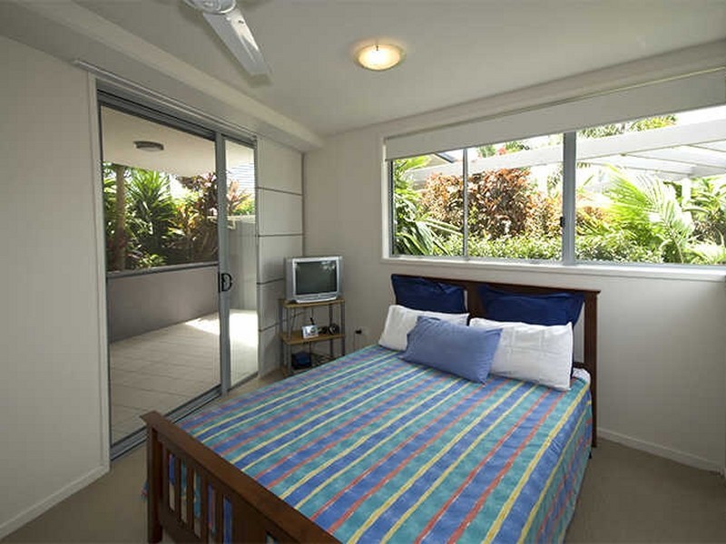 6/51 Grand Pde, Kawana Island QLD 4575