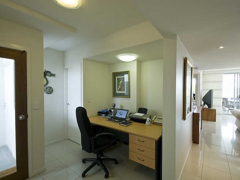 6/51 Grand Pde, Kawana Island QLD 4575