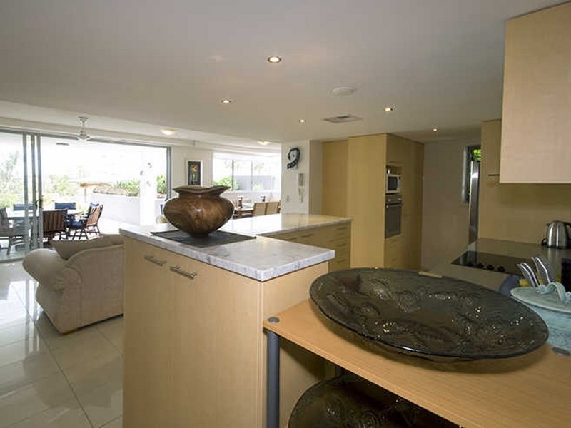 6/51 Grand Pde, Kawana Island QLD 4575