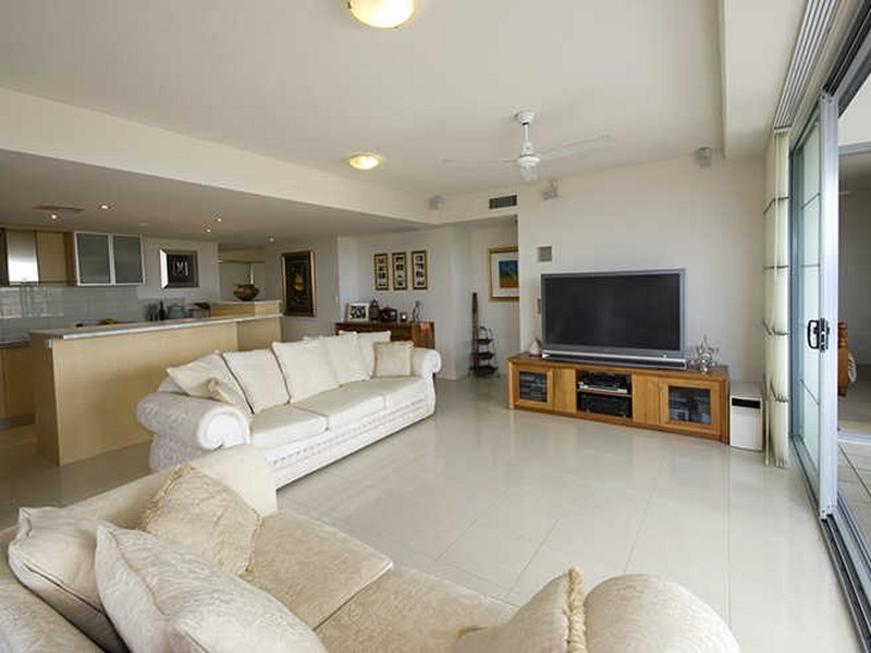 6/51 Grand Pde, Kawana Island QLD 4575