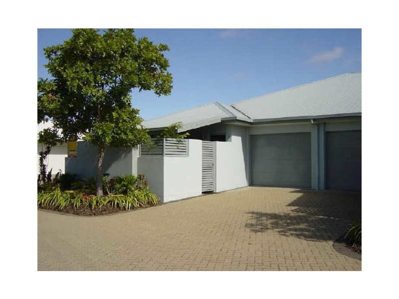 3/239 Kawana Way, Kawana Island QLD 4575
