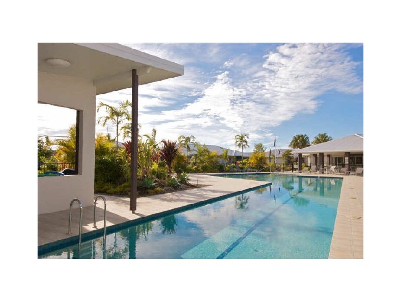 3/239 Kawana Way, Kawana Island QLD 4575