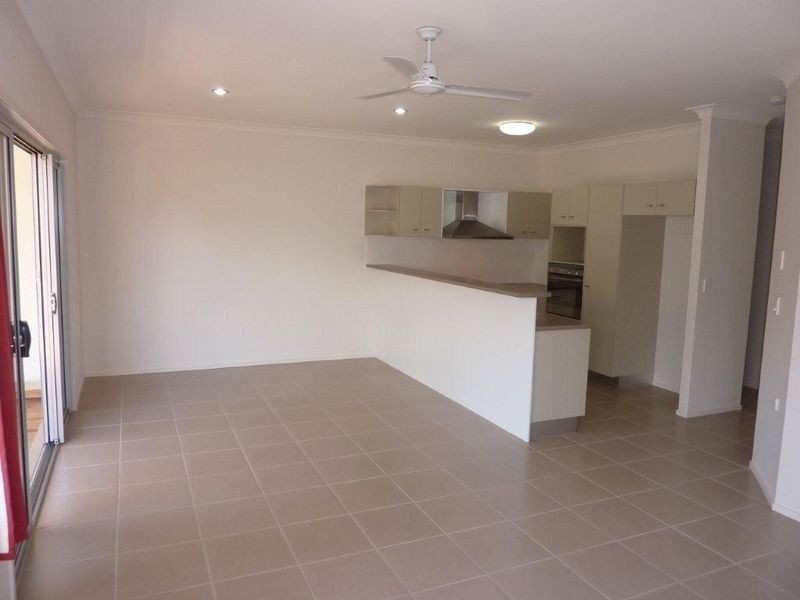 34/239 Kawana Way, Kawana Island QLD 4575