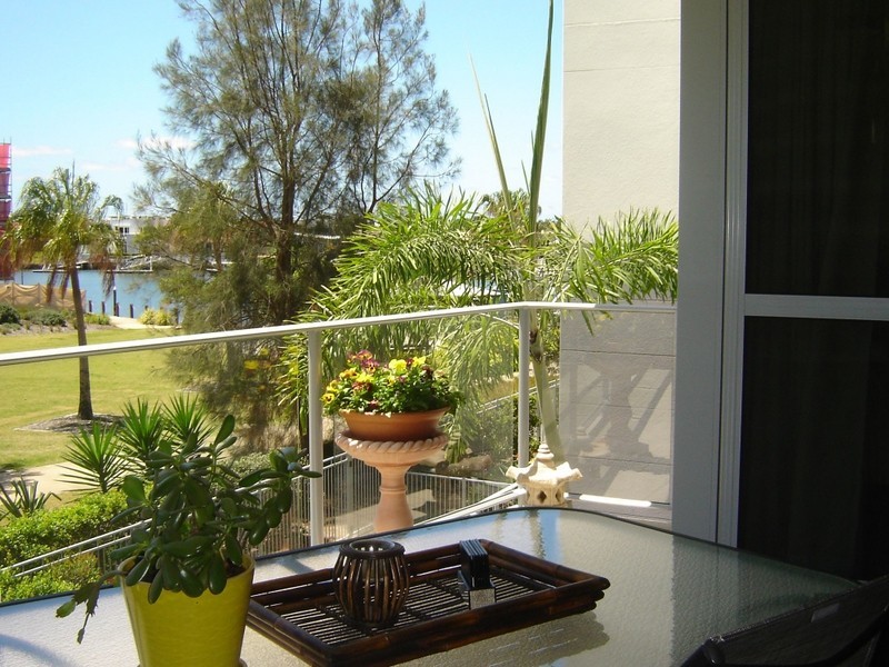 15/51 GRAND PARADE, Kawana Island QLD 4575