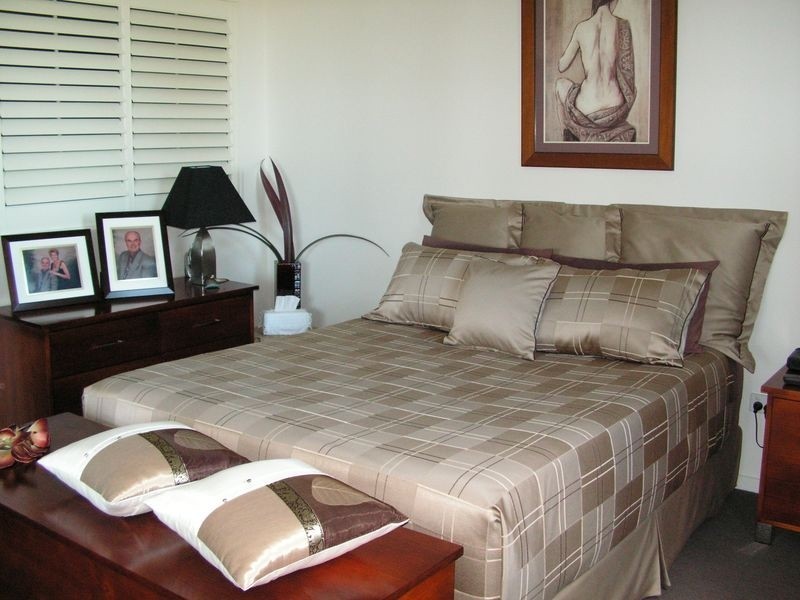 4/51 Grand Parade, Kawana Island QLD 4575