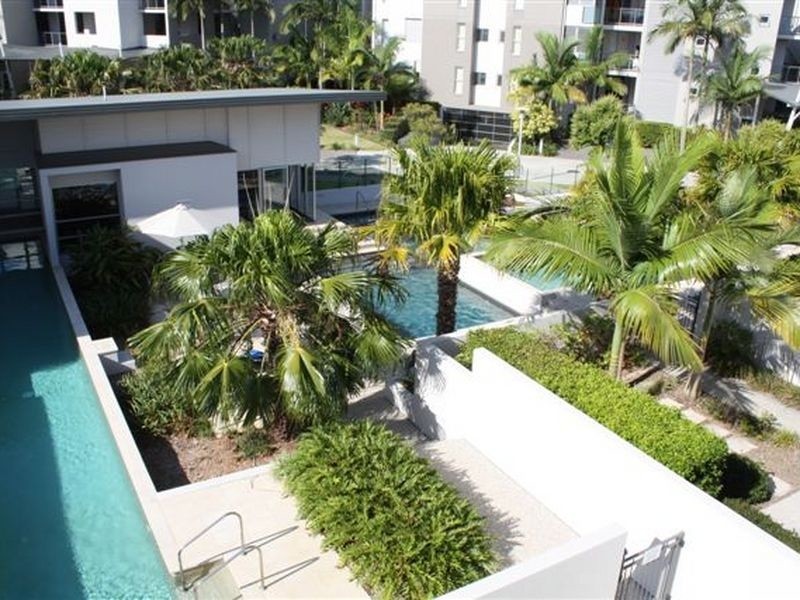 84/7 Grand Parade, Kawana Island QLD 4575