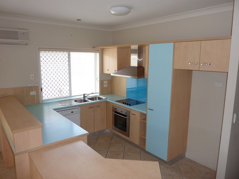 47/2 Grand Parade, Kawana Island QLD 4575