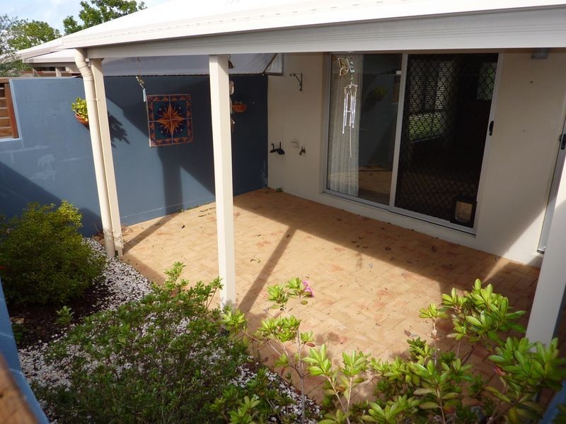 47/2 Grand Parade, Kawana Island QLD 4575