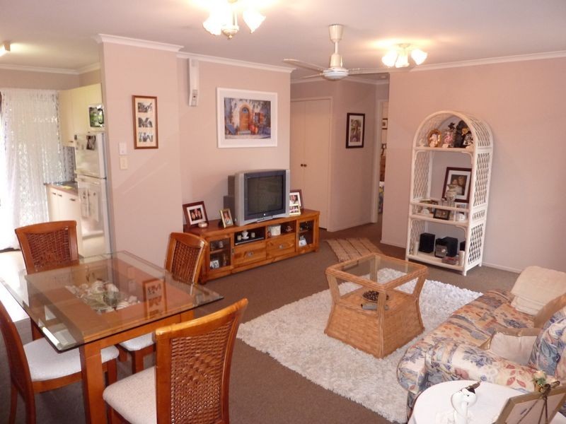 53/10 Melody Court, Warana QLD 4575