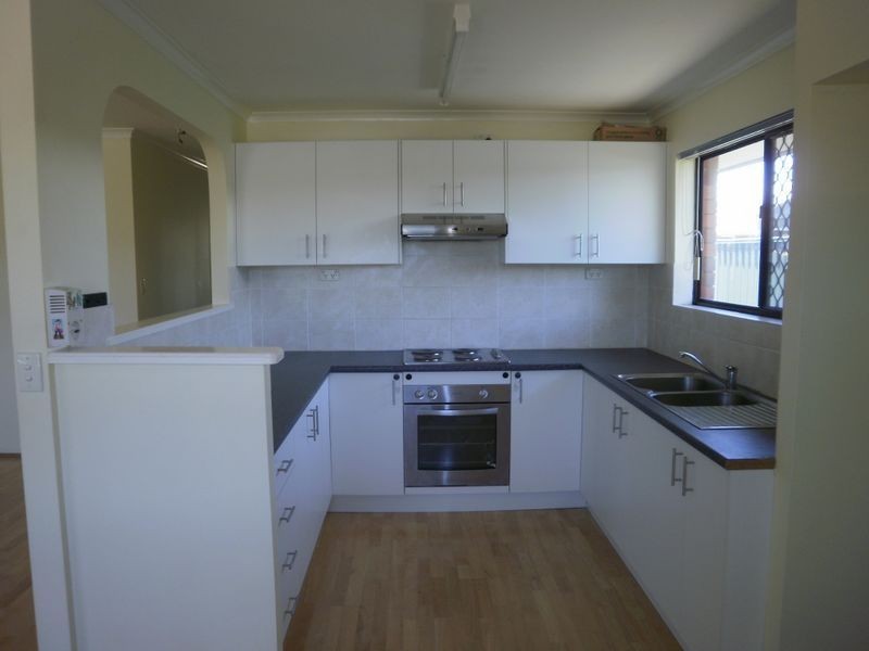 101 Nicklin Way, Warana QLD 4575