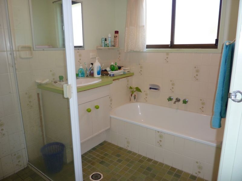 64 Balyarta Crescent, Mooloolaba QLD 4557