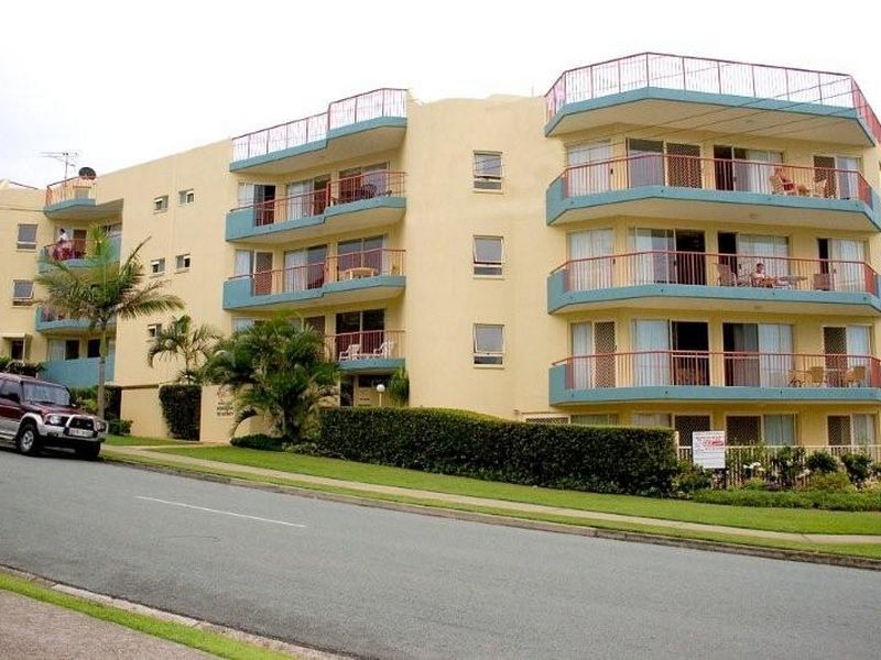 20 Warne Terrace, Kings Beach QLD 4551