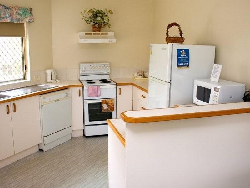 20 Warne Terrace, Kings Beach QLD 4551