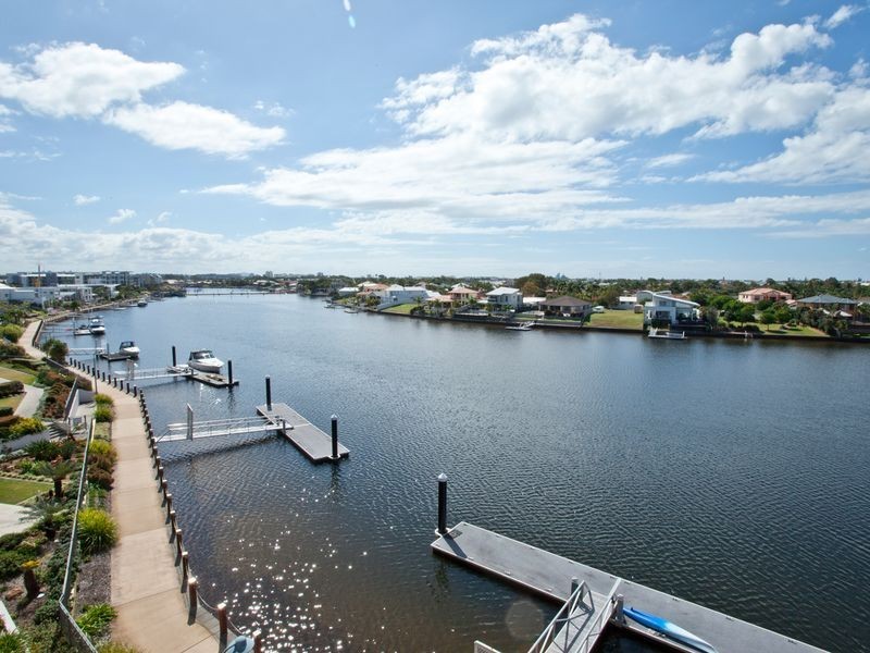 36/7 Grand Parade, Kawana Island QLD 4575