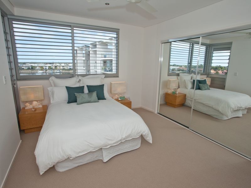 36/7 Grand Parade, Kawana Island QLD 4575