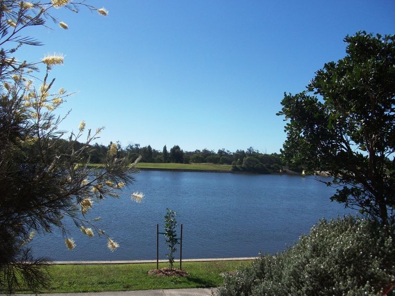 5/23 Premier Circuit, Warana QLD 4575