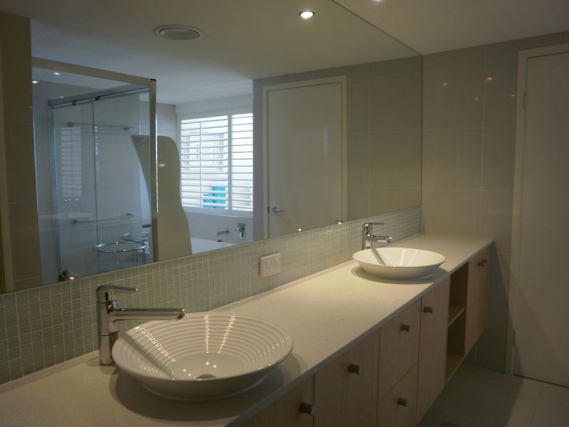 7/7 Grand Parade, Kawana Island QLD 4575