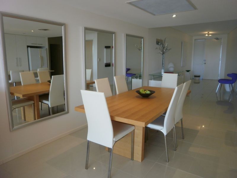 7/7 Grand Parade, Kawana Island QLD 4575