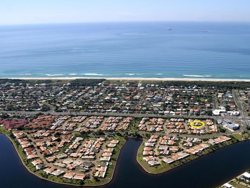 23/10 Melody Court, Warana QLD 4575