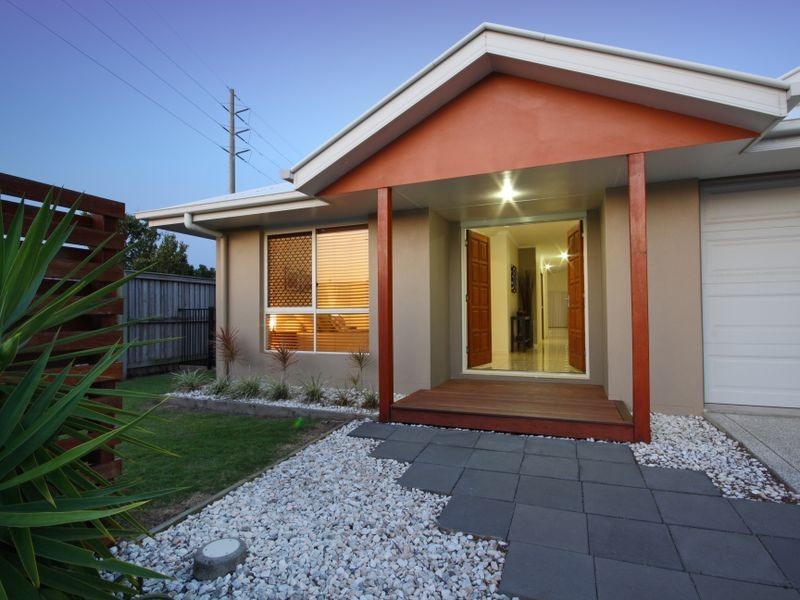 14 Bonaire Court, Kawana Island QLD 4575