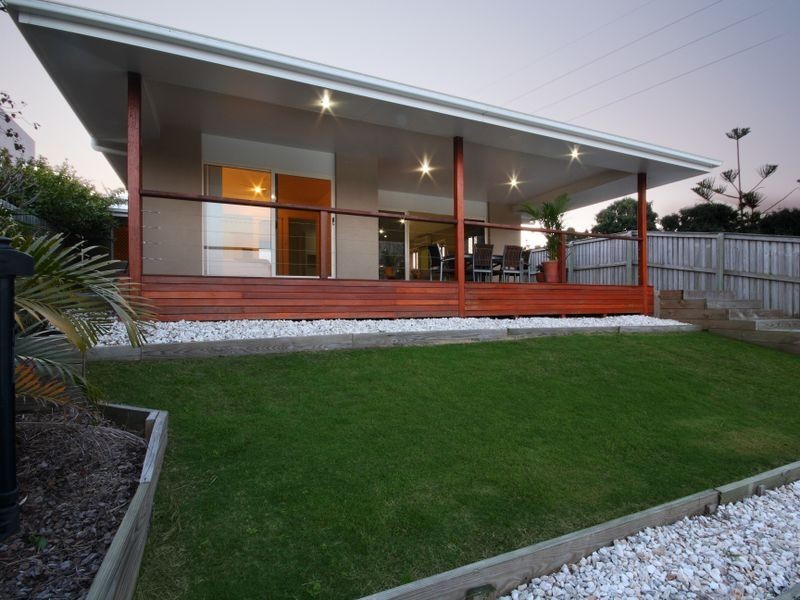 14 Bonaire Court, Kawana Island QLD 4575