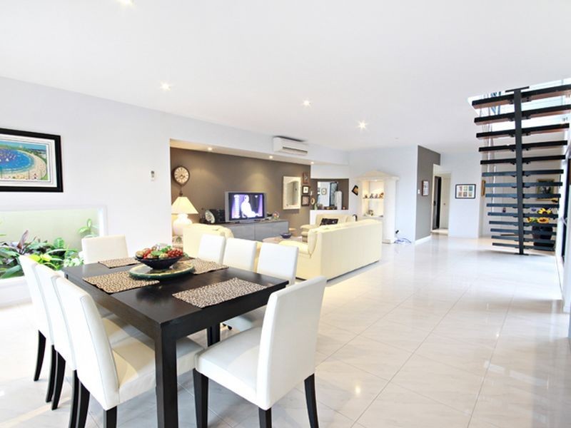 15 Bonaire Court, Kawana Island QLD 4575