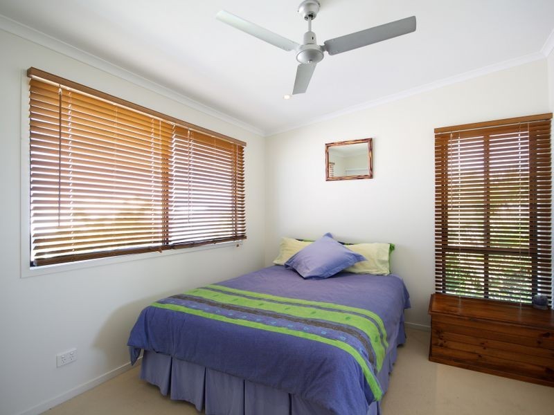 21 Sanibel Court, Kawana Island QLD 4575